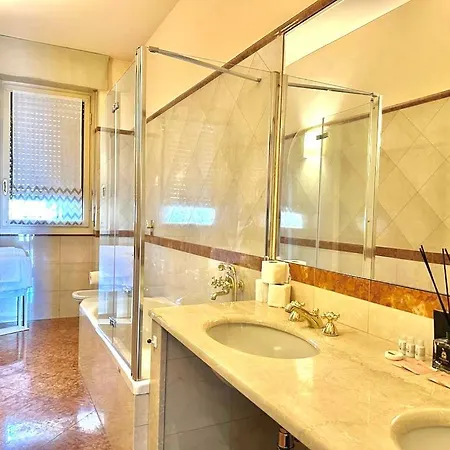 Apartment Comecasa Elegant De Sanctis *